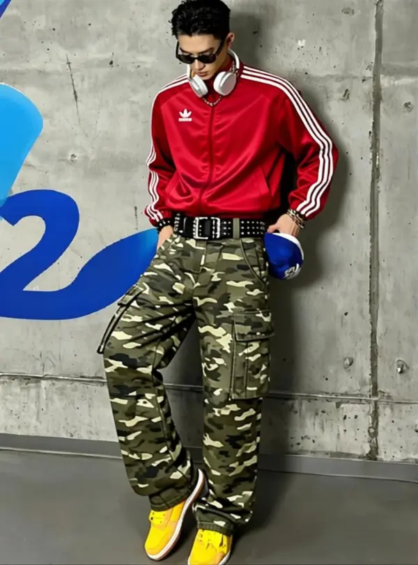Clothes Changer AI outfit swap example 5