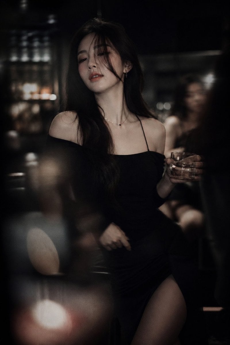 Low-Light Nightlife Portrait